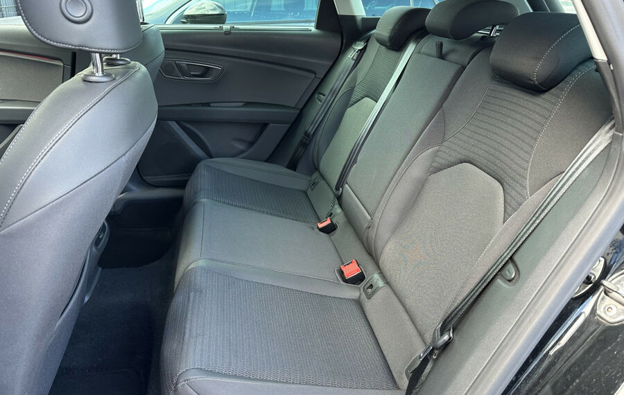 Seat Leon ST 1.5 TSI Xcellence NAV+LED+KAM+BEATS+ACC 