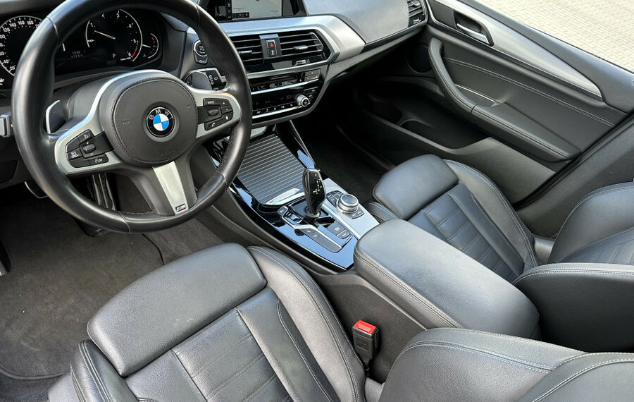 BMW X3 xDrive30d M-Sport NAV+LED+PANO+20ZO+KAMERA+PP