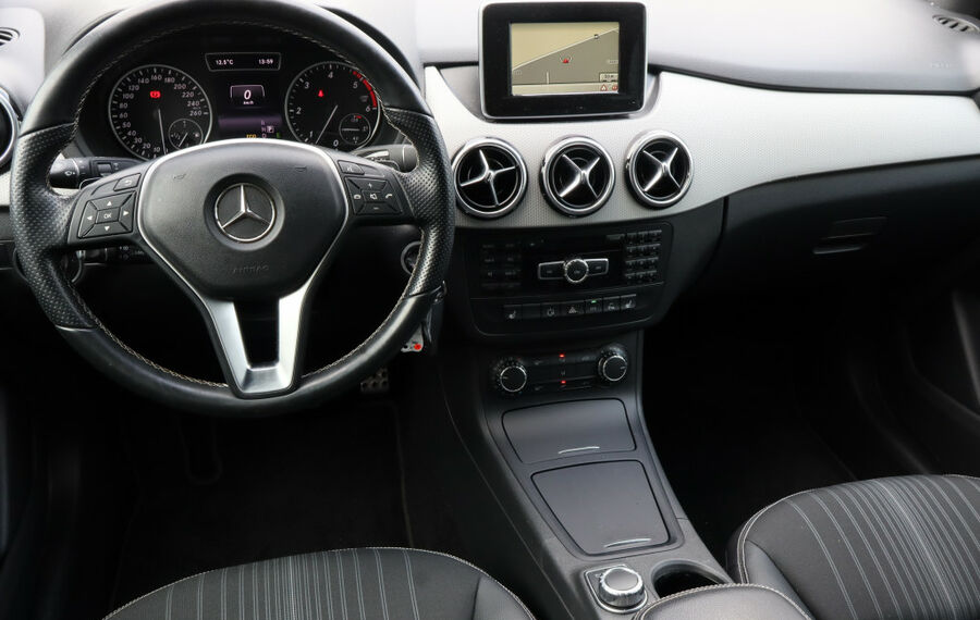 Mercedes-Benz B 220d CDI BlueEfficiency Aut. NAV+XEN+SHZ+PP+EU6