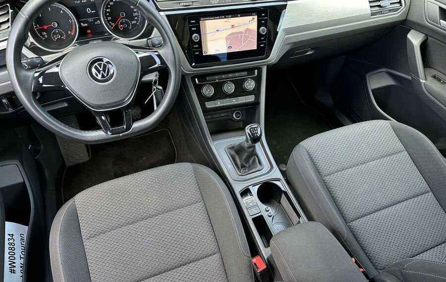 VW Touran 2.0 TDI Comfortline NAV+BLUETOOTH+DAB+1HD