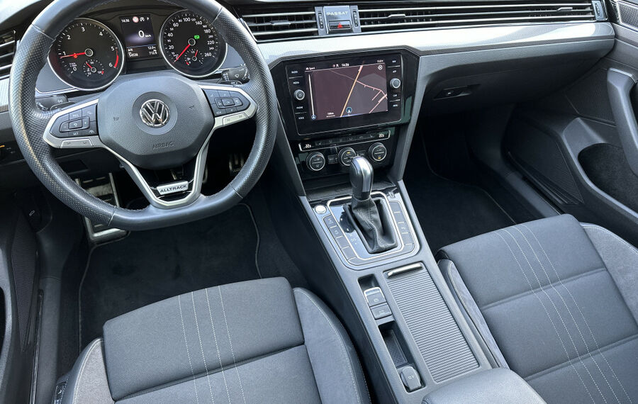 VW Passat Alltrack 2.0 TDI DSG NAV+LED+KAMERA+ACC