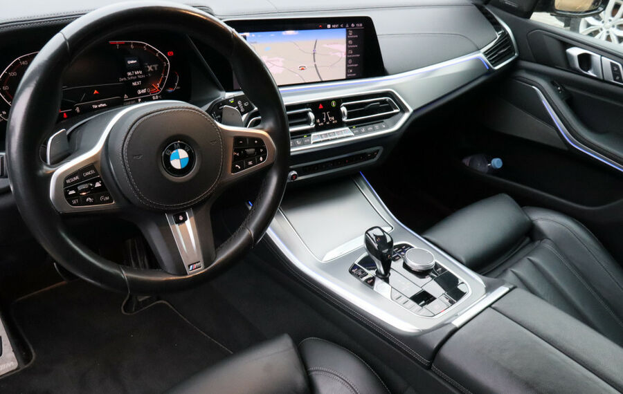 BMW X5 xDrive40i M-Sport NAV+LED+ACC+AHK+22ZOLL+H&K