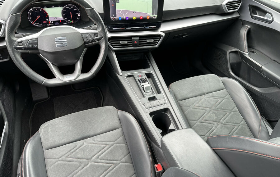 Seat Leon SpT 1.5 eTSI DSG FR NAV+LED+ACC+KAM+CARPLAY