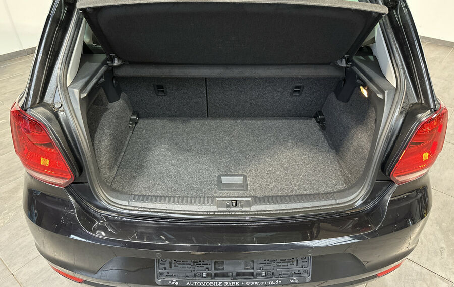 VW Polo 1.4 TDI Lounge NAV+APS+BLUETOOTH+EU6+15ZOLL
