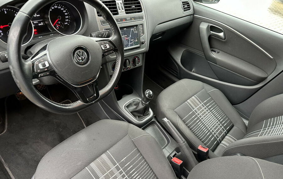 VW Polo 1.4 TDI Lounge NAV+APS+BLUETOOTH+EU6+15ZOLL