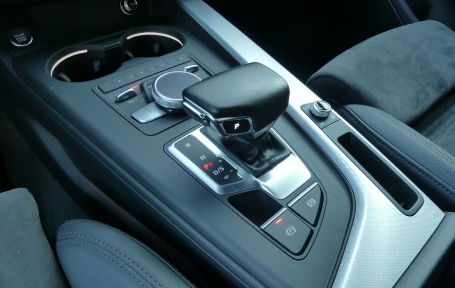 Audi A5 Coupé 3.0 TDI Qu Sport NAV+LED+DIGDISPLAY+KAM