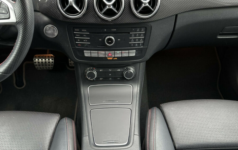 Mercedes-Benz B 220d 4Matic AMG-Line NAV+LED+18ZOLL+DISTRONIC