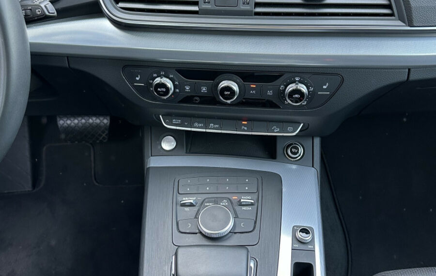 Audi Q5 35 TDI Aut. Sport Quattro NAV+XEN+TEMP+BLUETH