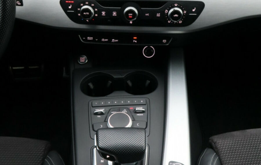 Audi A5 SpB 50 TDI Quattro S-Line NAV+LED+AHK+HEAD-UP