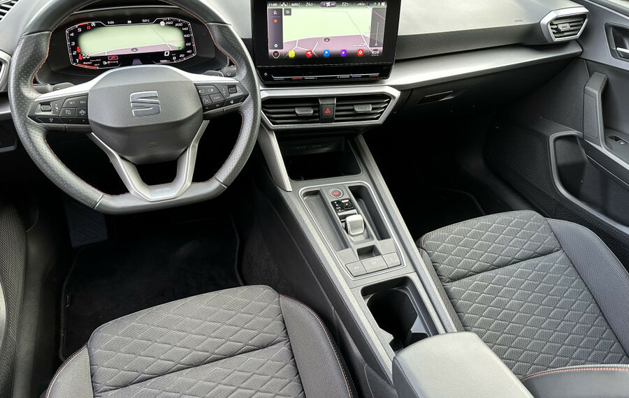 Seat Leon SpT 2.0 TDI DSG FR 4D NAV+LED+KAM+CARPLAY