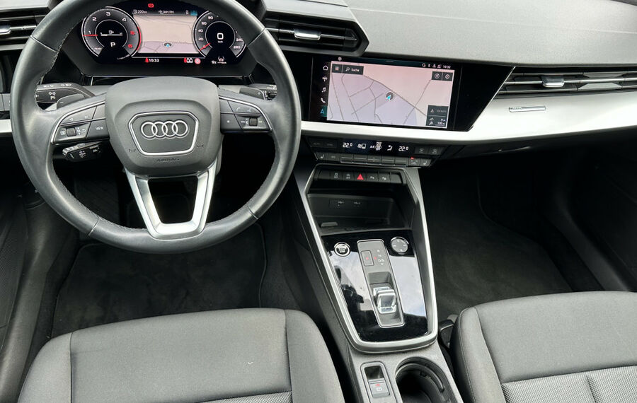 Audi A3 SpB 35 TDI S-Line NAV+LED+AHK+DIGDISPLAY+ACC