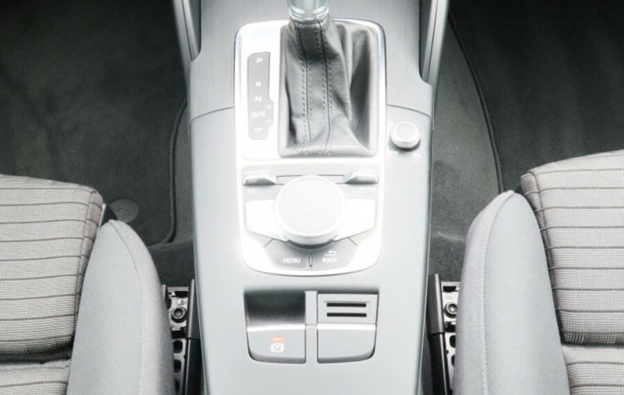 Audi A3 SpB 40 TFSI Quattro Sport NAV+LED+VCOCKPIT+SH