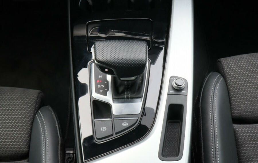 Audi A4 35 TDI Aut. S-Line NAV+MATRIX-LED+ACC+KAMERA