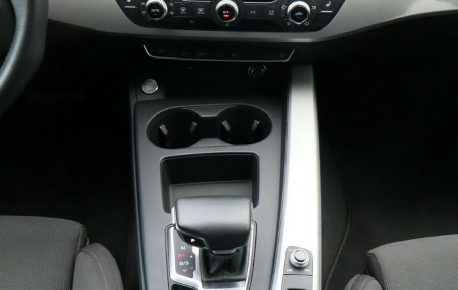 Audi A4 Avant 40 TDI Quattro S-Line NAV+LED+KAMERA+PP